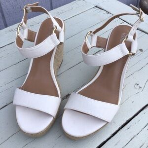 Merona Melinda White Wedge Sandals size 9.5